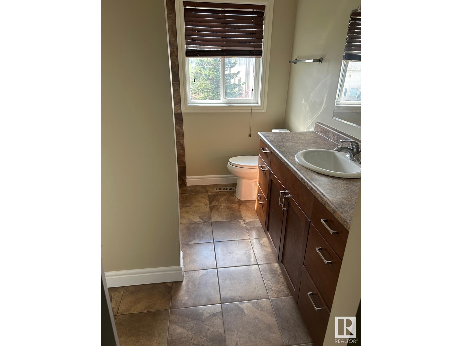 #7 15151 43 St Nw, Edmonton, Alberta  T5Y 0L3 - Photo 12 - E4409469