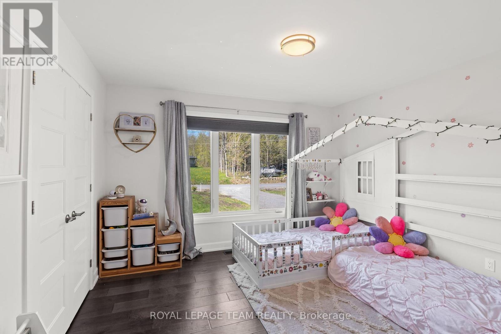 1302 Country Lane, North Dundas, Ontario  K0C 2K0 - Photo 24 - X12145937