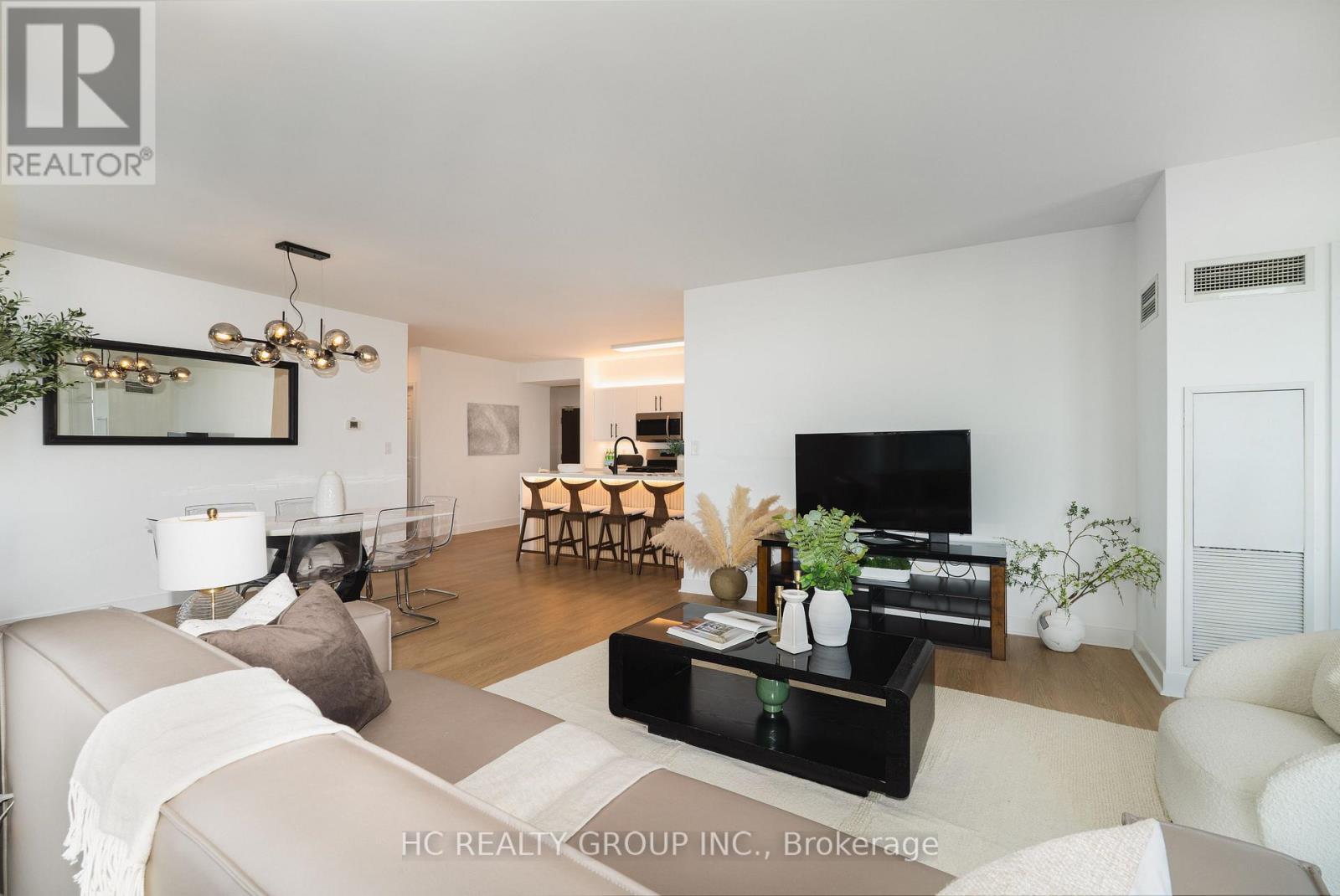 1212 - 35 Mariner Terrace, Toronto, Ontario  M5V 3V9 - Photo 12 - C12145979