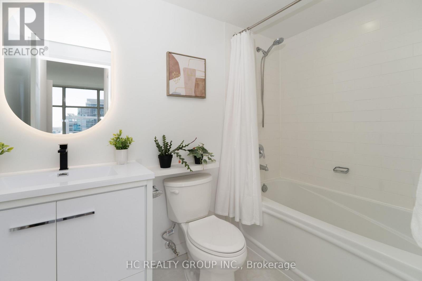 1212 - 35 Mariner Terrace, Toronto, Ontario  M5V 3V9 - Photo 19 - C12145979