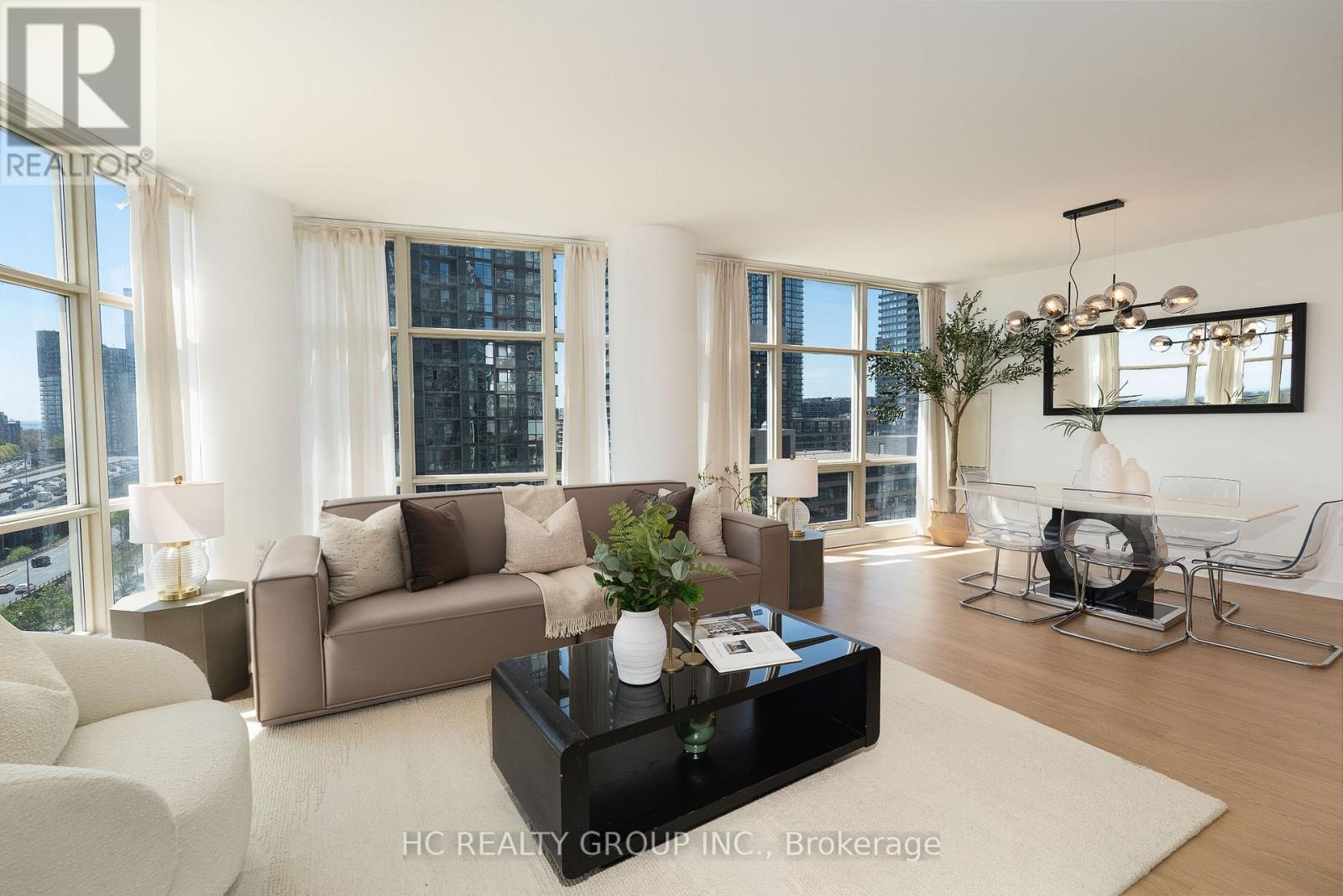 1212 - 35 Mariner Terrace, Toronto, Ontario  M5V 3V9 - Photo 8 - C12145979