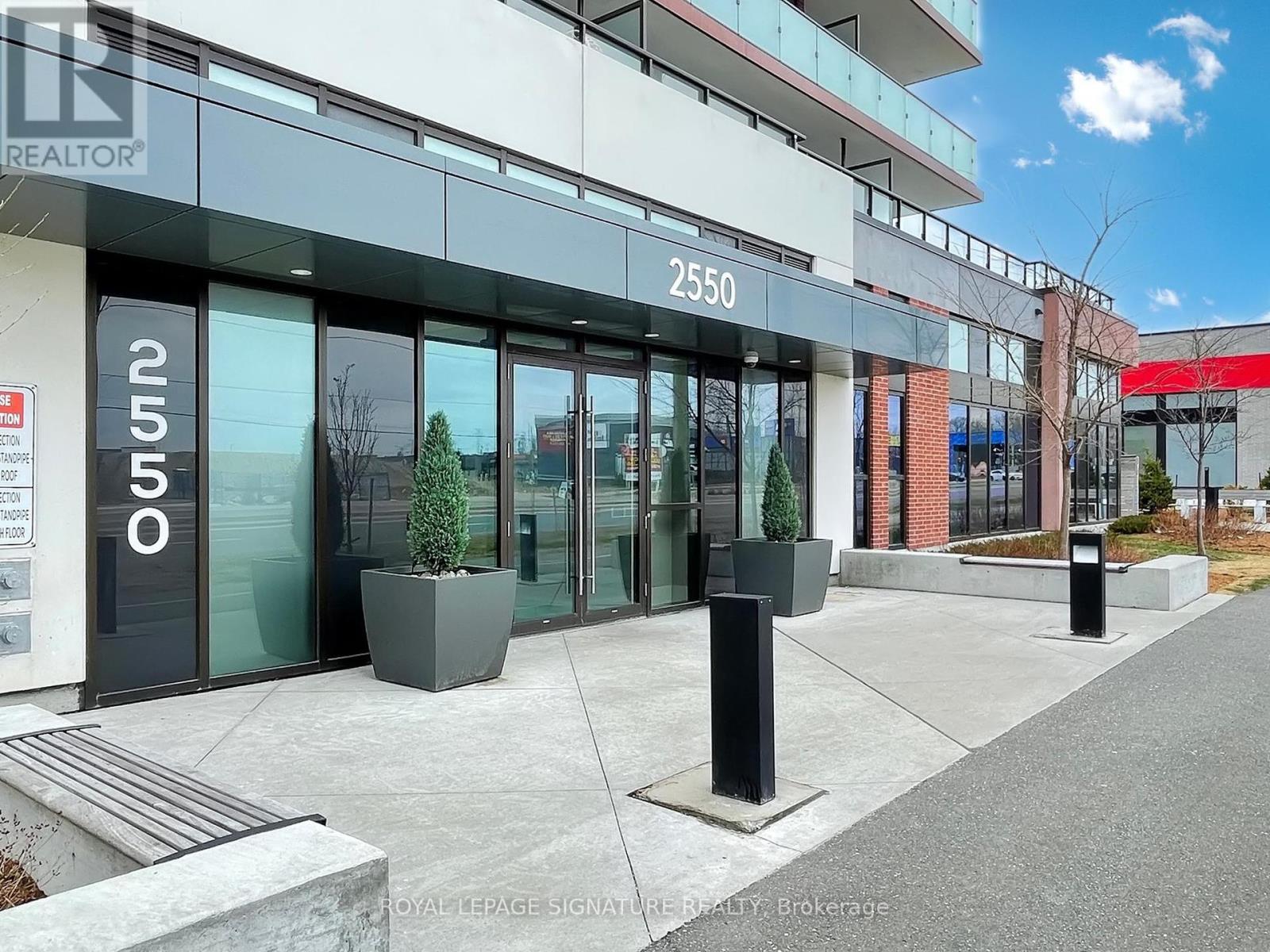 Property at 1103 - 2550 SIMCOE STREET N image 3