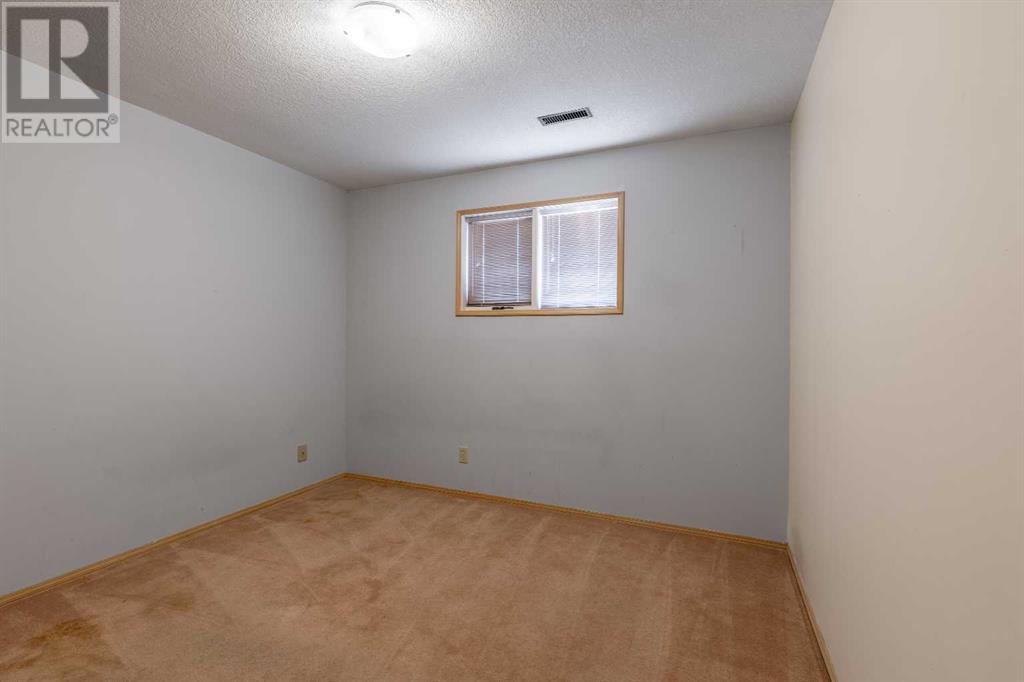1209 13 Street S, Lethbridge, Alberta  T1K 5Y9 - Photo 15 - A2220889