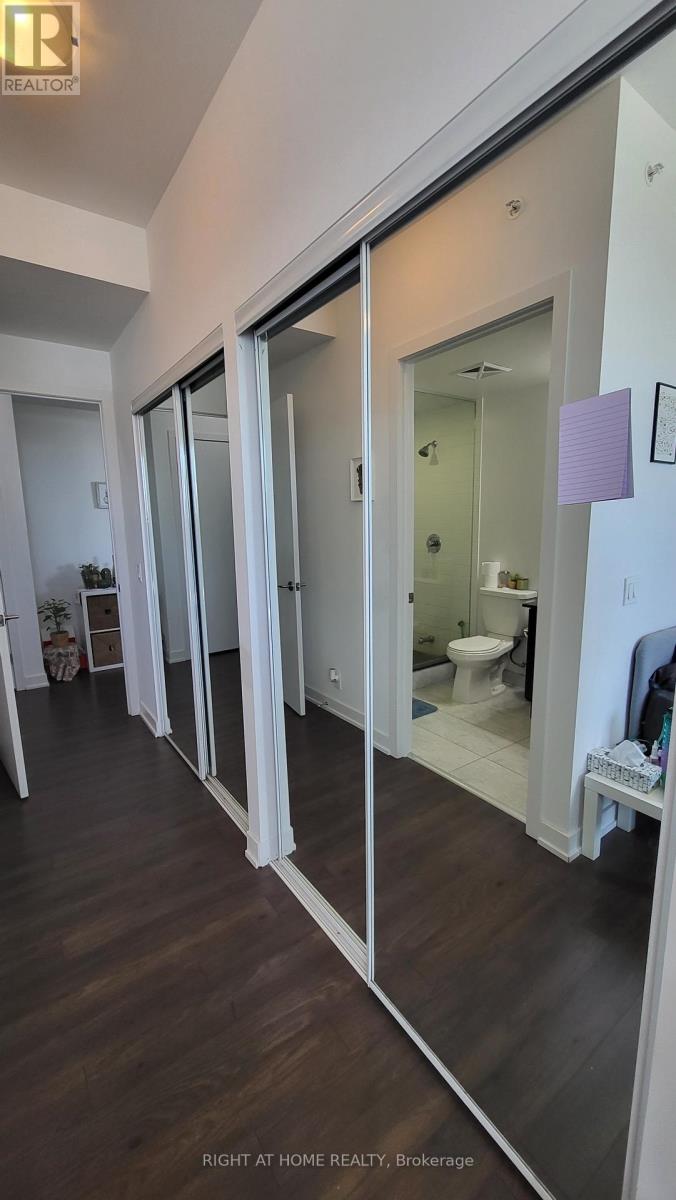 2307 - 10 Park Lawn Road, Toronto, Ontario  M8V 0H9 - Photo 8 - W12140692