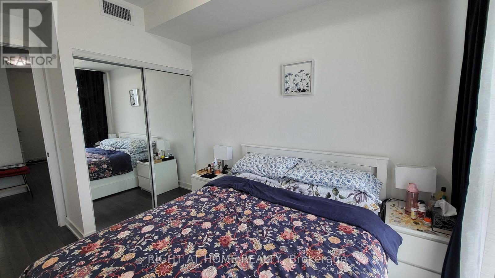 2307 - 10 Park Lawn Road, Toronto, Ontario  M8V 0H9 - Photo 9 - W12140692