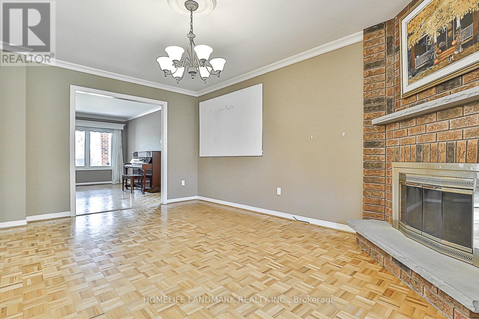 116 Cromwell Road, Vaughan, Ontario  L6A 1T9 - Photo 12 - N12145974