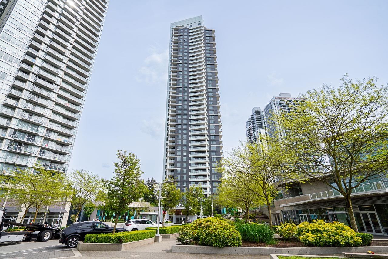 1408 9887 Whalley Boulevard, Surrey, British Columbia  V3T 0P4 - Photo 2 - R3002477