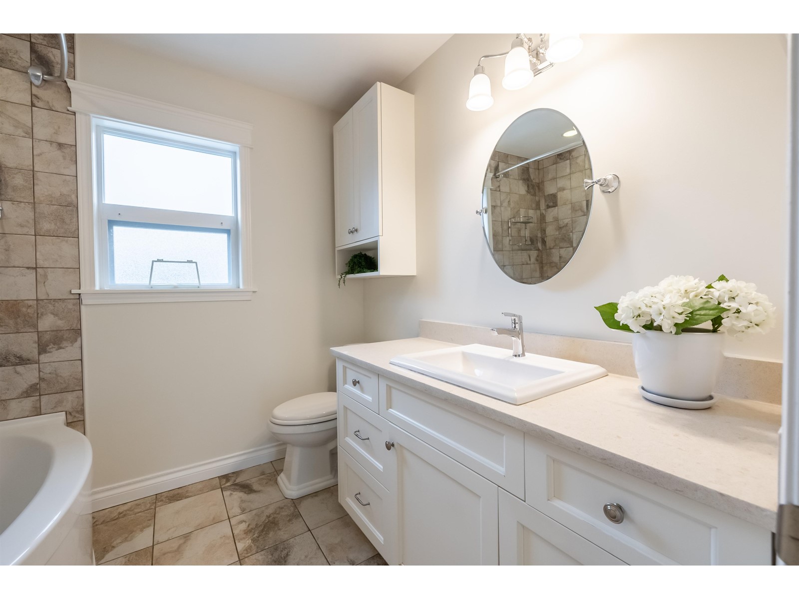 33073 5 Avenue, Mission, British Columbia  V2V 1V6 - Photo 15 - R3002028