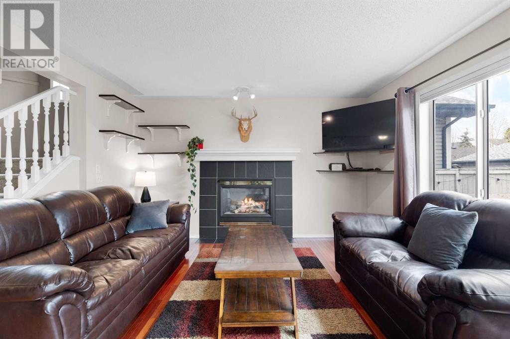 167 Prestwick Landing Se, Calgary, Alberta  T2Z 3S3 - Photo 3 - A2220218