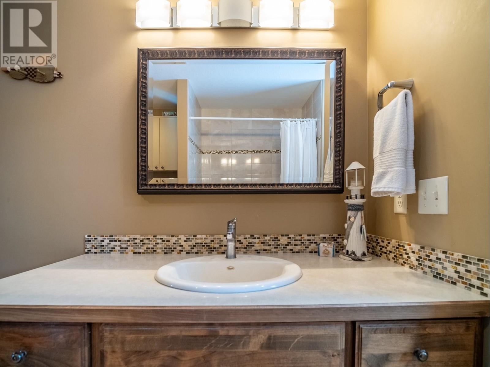 2504 Gould Road, Kamloops, British Columbia  V0E 3E1 - Photo 17 - 10346762