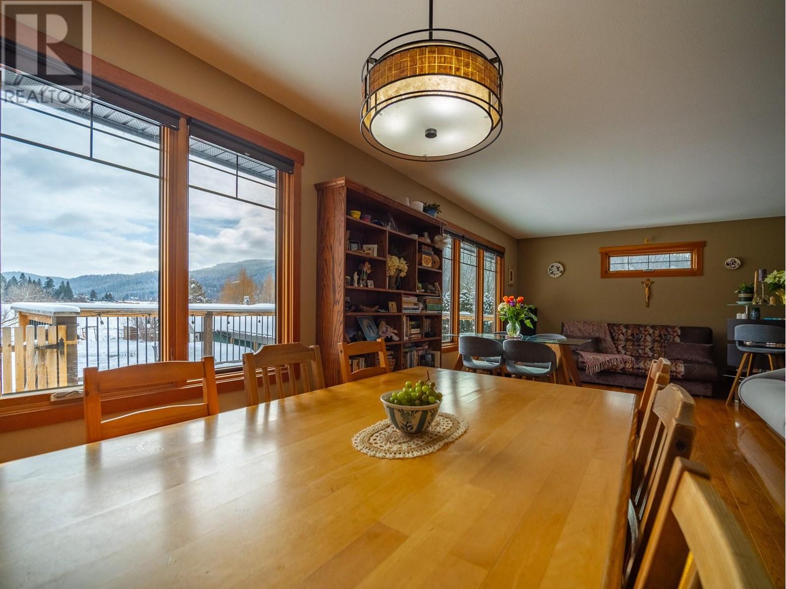 2504 Gould Road, Kamloops, British Columbia  V0E 3E1 - Photo 11 - 10346762