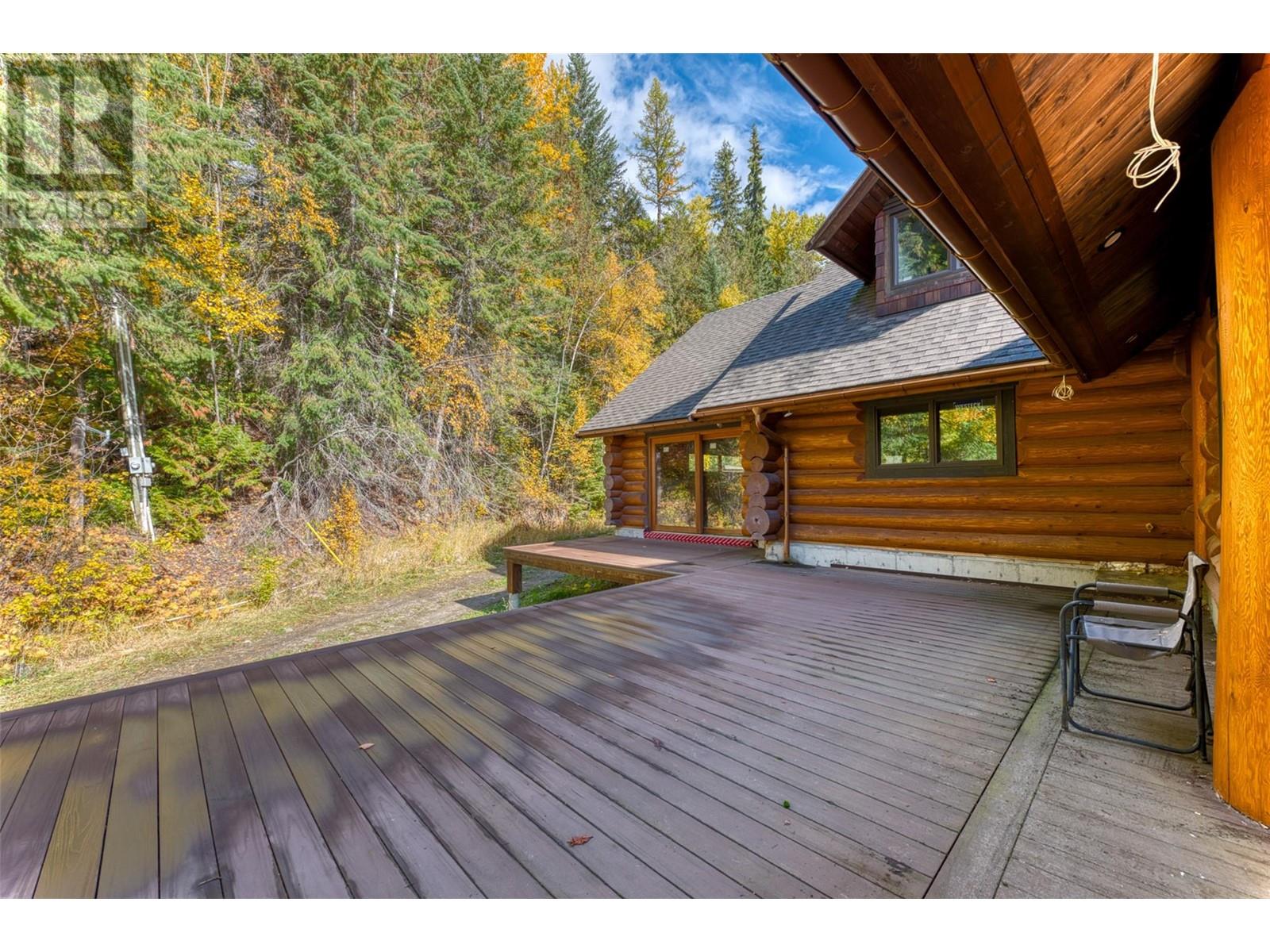 8726 Forsberg Road, Vernon, British Columbia  V1B 3M6 - Photo 7 - 10344807