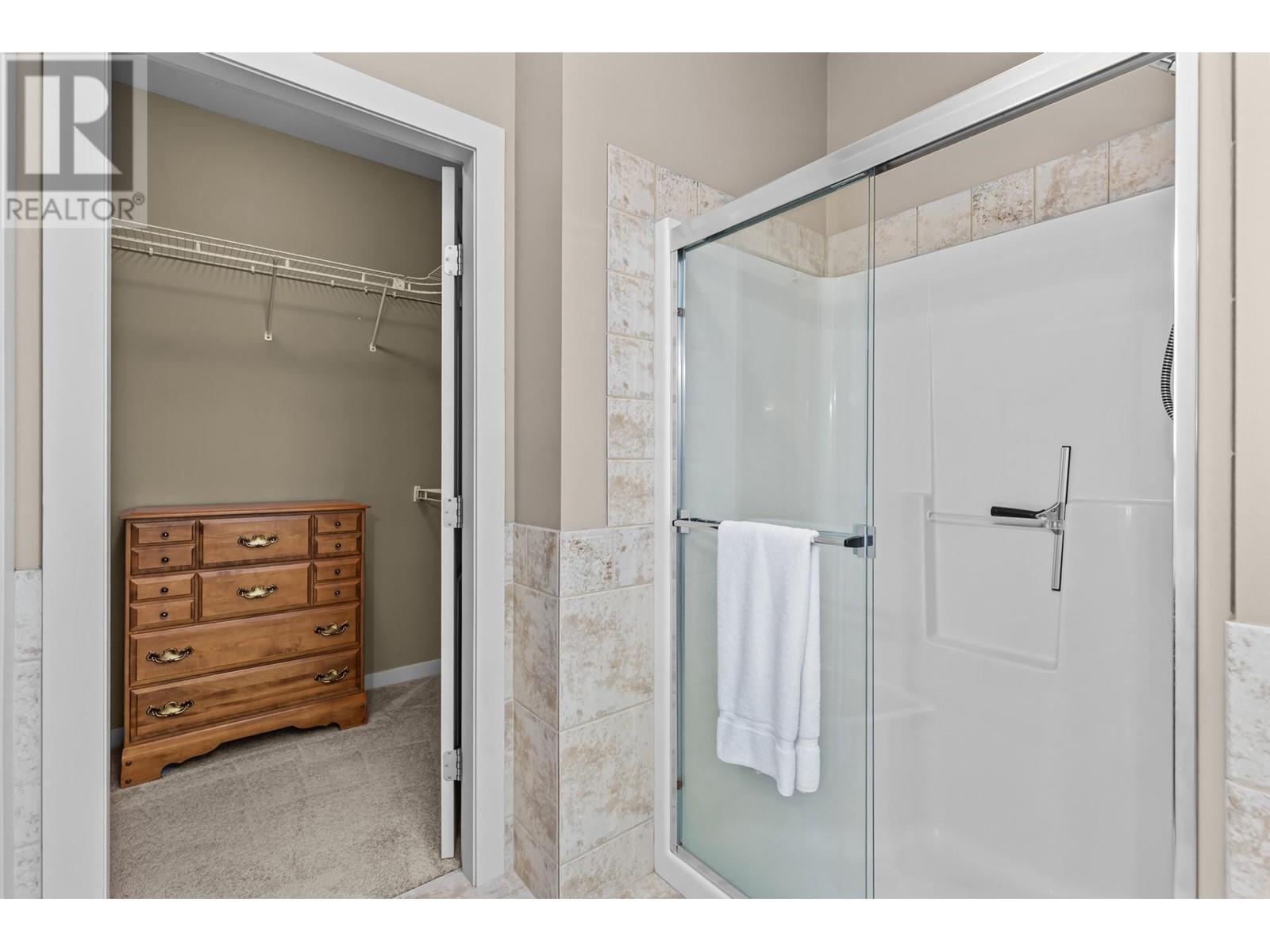 4908 Warbler Court, Kelowna, British Columbia  V1W 5A1 - Photo 23 - 10347519