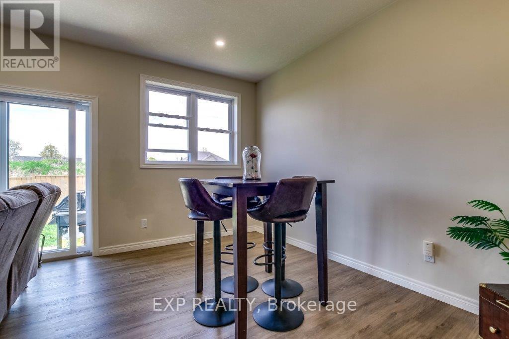 16 Pintail Lane, Norfolk, Ontario  N0E 1M0 - Photo 17 - X12145987