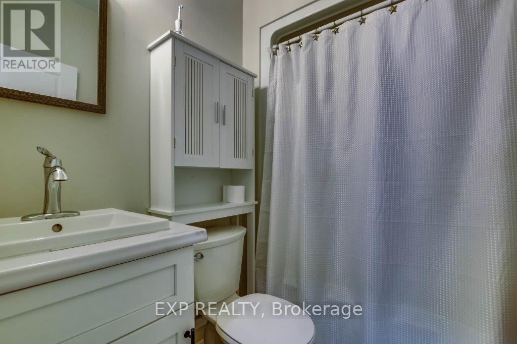 16 Pintail Lane, Norfolk, Ontario  N0E 1M0 - Photo 18 - X12145987