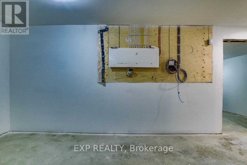 16 Pintail Lane, Norfolk, Ontario  N0E 1M0 - Photo 26 - X12145987
