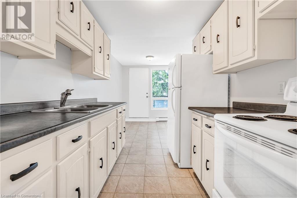 30 Avalon Place Unit# 307, Kitchener, Ontario  N2M 4N6 - Photo 21 - 40727994