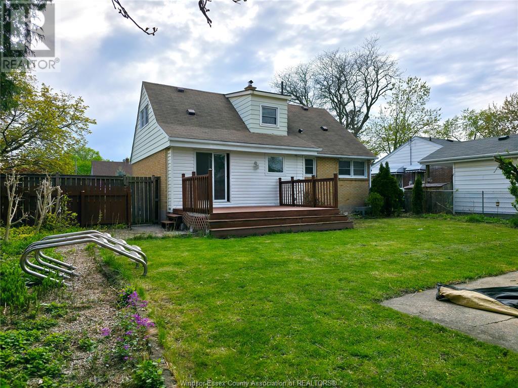 Property at 3672 MORRIS DRIVE image 4