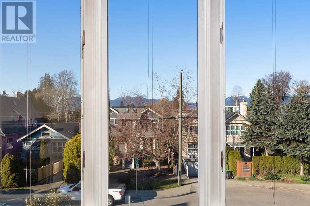 2814 W 3rd Avenue, Vancouver, British Columbia  V6K 1M7 - Photo 6 - C8069166