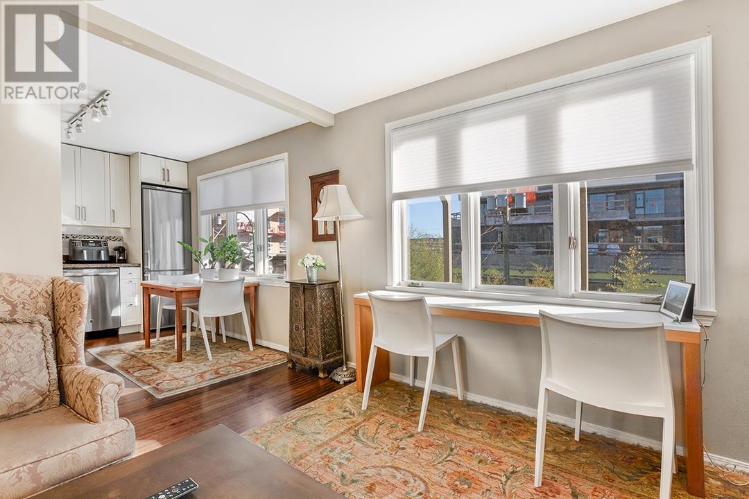 2814 W 3rd Avenue, Vancouver, British Columbia  V6K 1M7 - Photo 12 - C8069166