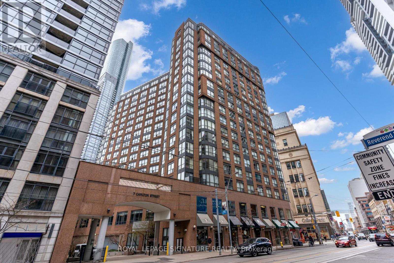 306 - 7 Carlton Street, Toronto, Ontario  M5B 1L2 - Photo 1 - C12146006