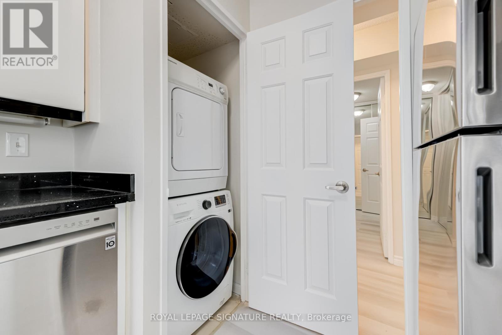 306 - 7 Carlton Street, Toronto, Ontario  M5B 1L2 - Photo 24 - C12146006