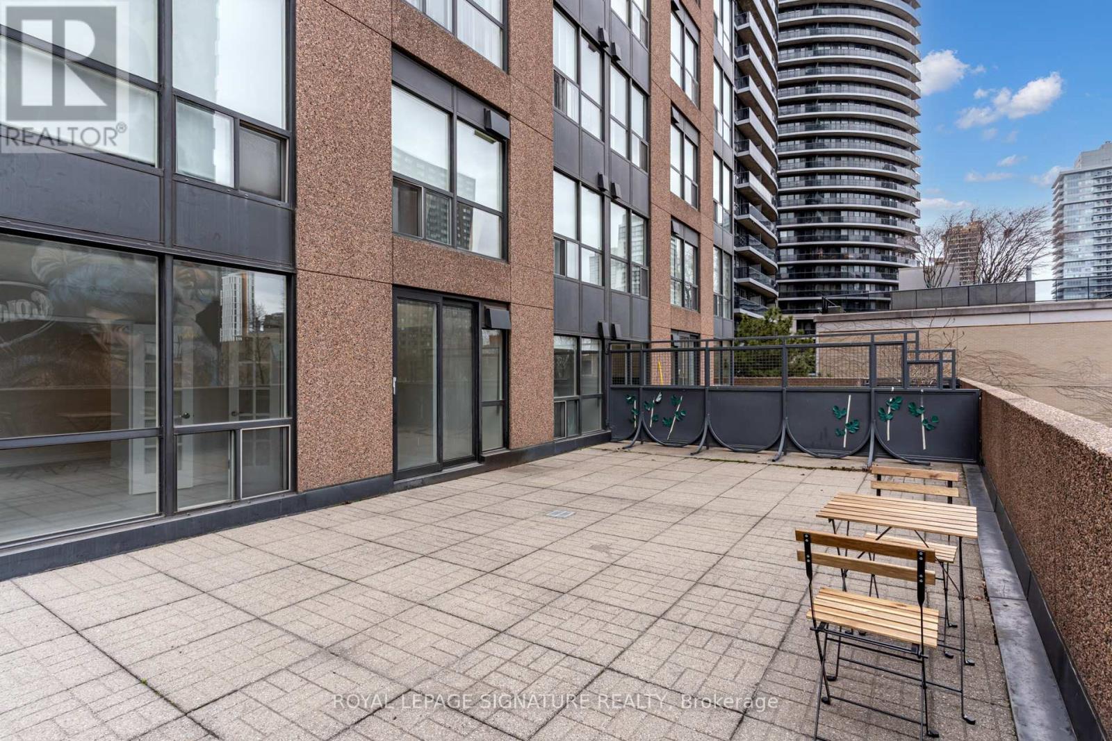 306 - 7 Carlton Street, Toronto, Ontario  M5B 1L2 - Photo 26 - C12146006