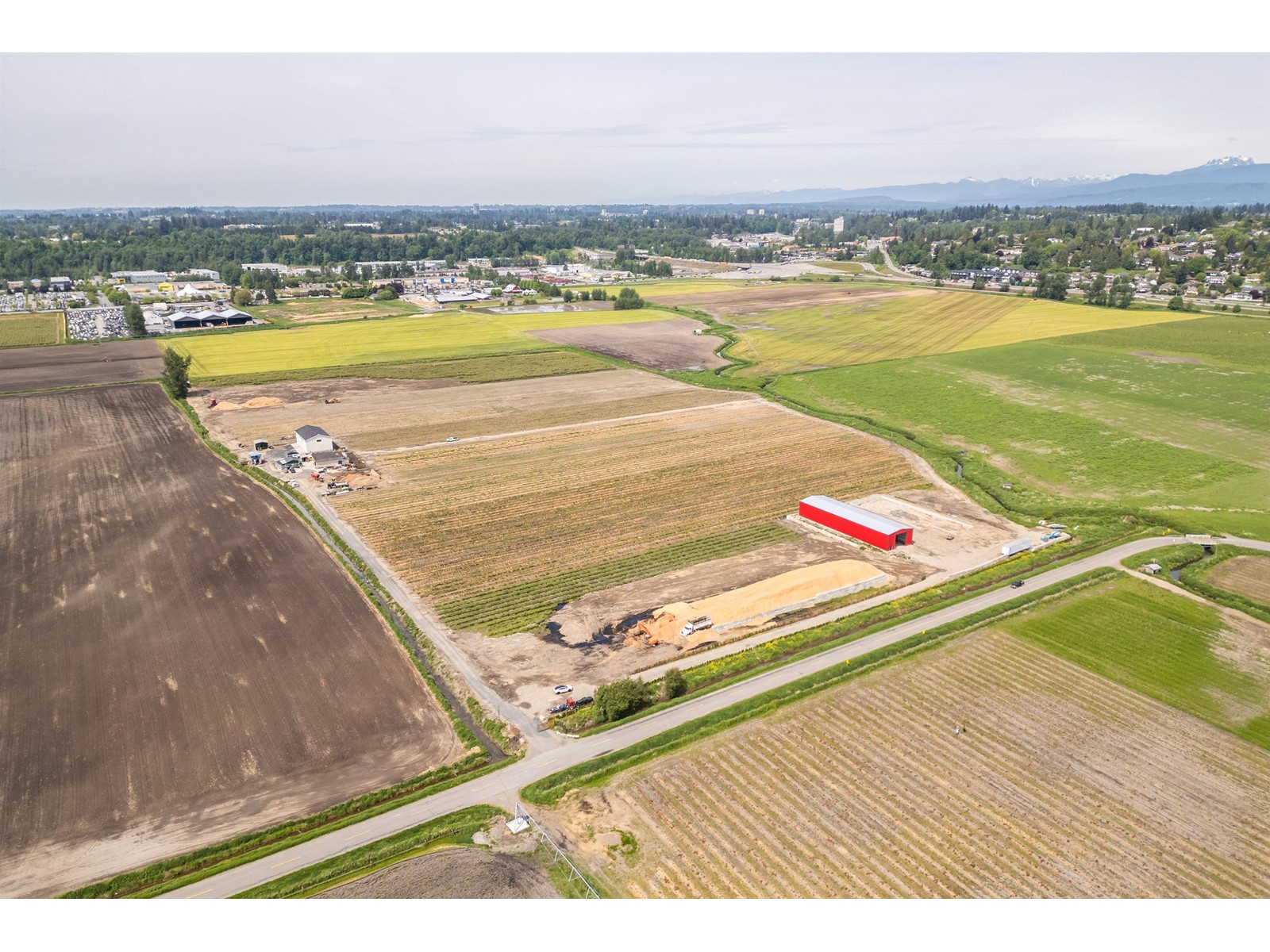1245 Angus Campbell Road, Abbotsford, British Columbia  V3G 2G4 - Photo 2 - C8069163