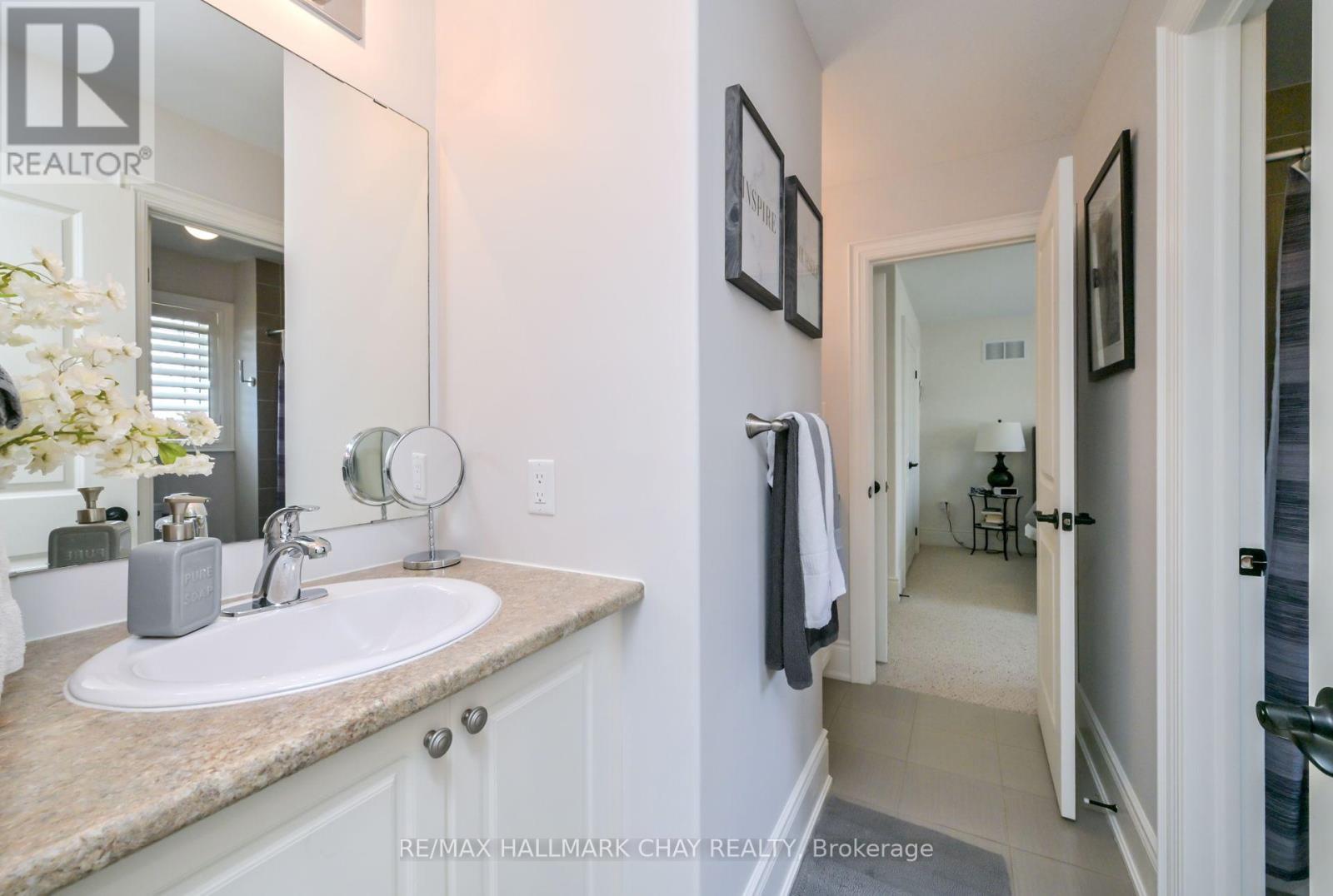 221 8th Avenue, New Tecumseth, Ontario  L9R 0H8 - Photo 24 - N12146001
