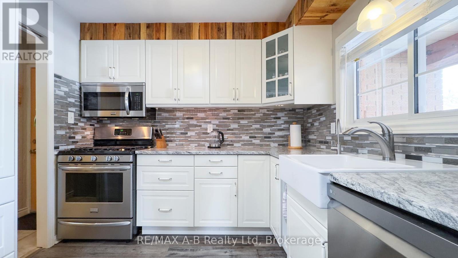 101 Middleton Street, Zorra, Ontario  N0M 2M0 - Photo 5 - X11949401