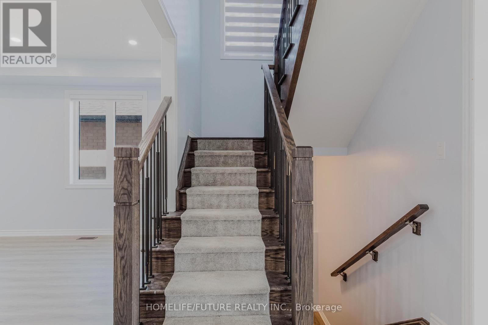 114 Shoreview Drive, Welland, Ontario  L3B 0H3 - Photo 16 - X12145933