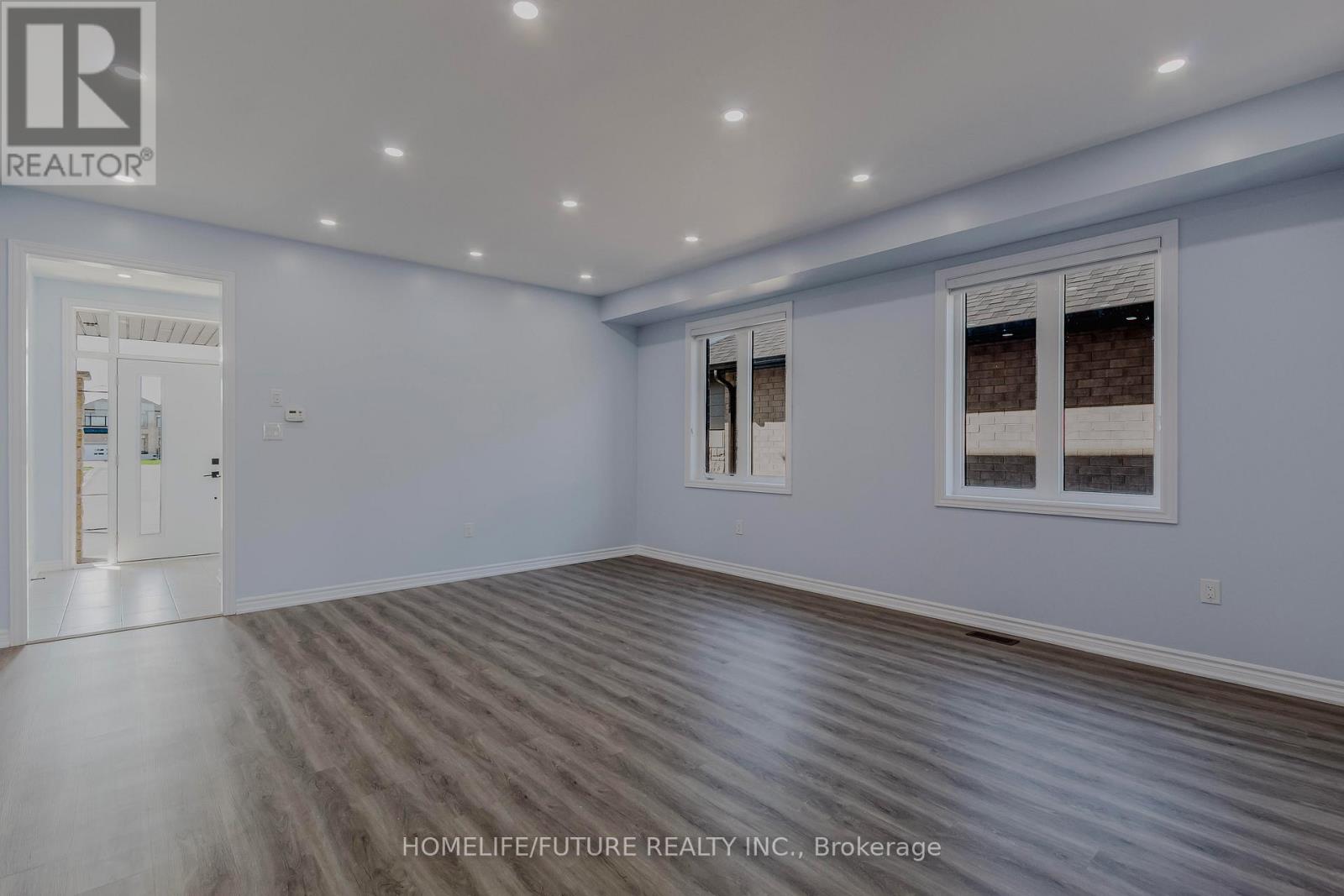 114 Shoreview Drive, Welland, Ontario  L3B 0H3 - Photo 27 - X12145933