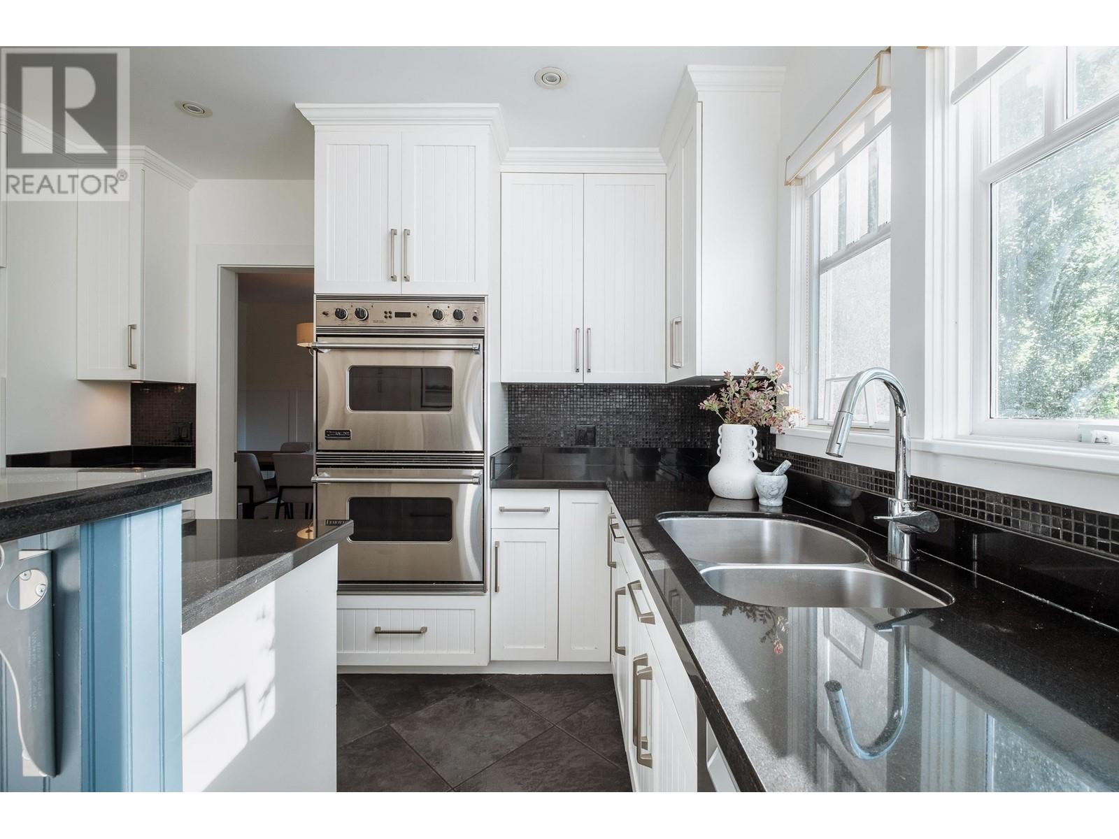 5611 ELM STREET, Vancouver real estate listing R3000290 for sale