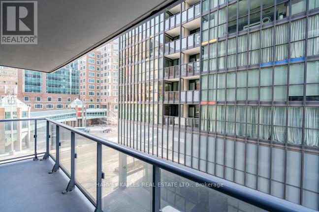 403 - 28 Ted Rogers Way, Toronto, Ontario  M4Y 2J4 - Photo 16 - C12146037