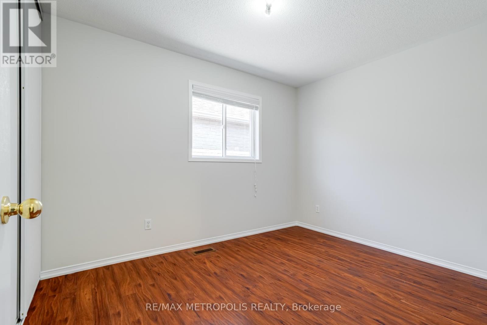 26 Perfitt Crescent, Ajax, Ontario  L1Z 1J4 - Photo 21 - E12146061