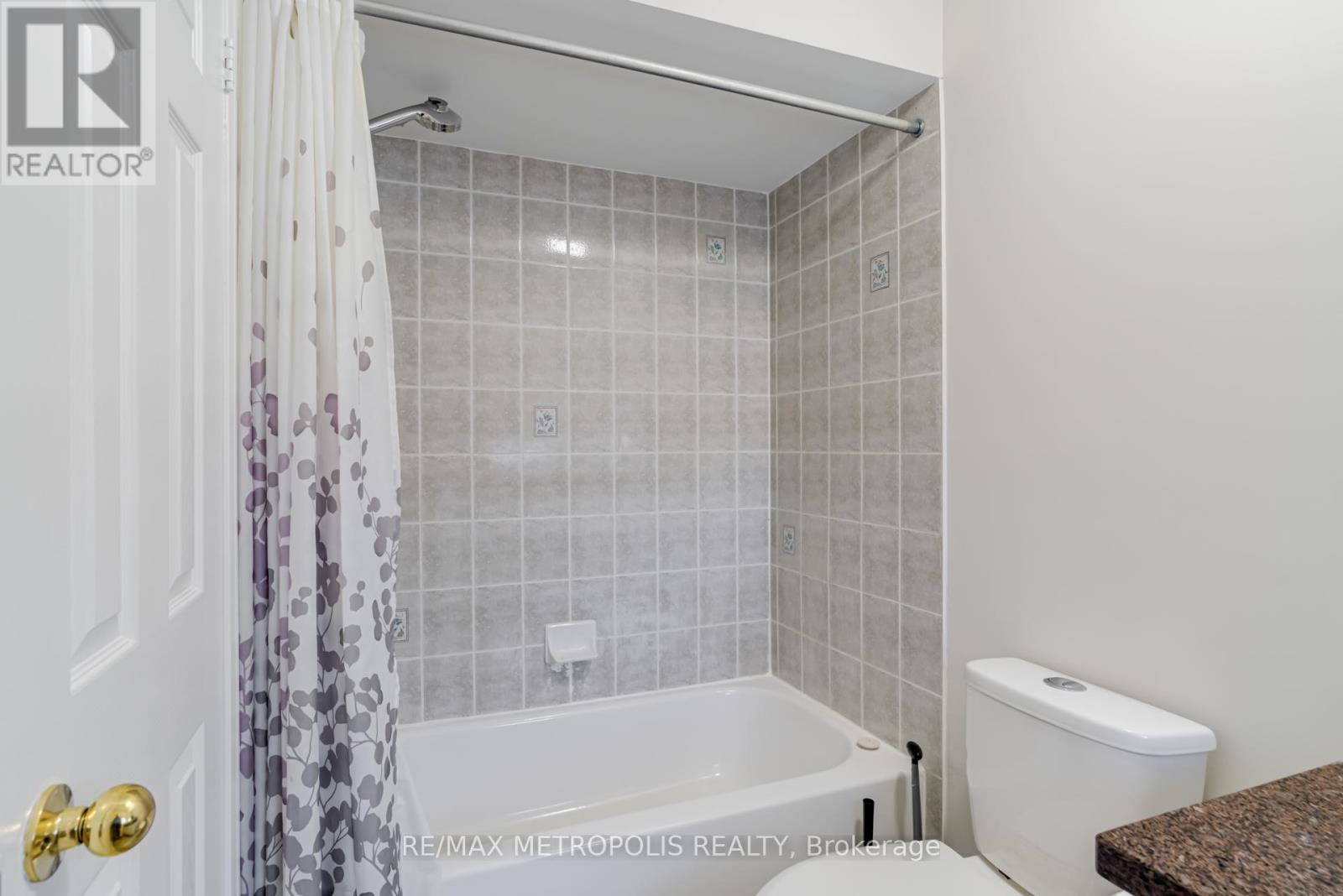26 Perfitt Crescent, Ajax, Ontario  L1Z 1J4 - Photo 26 - E12146061