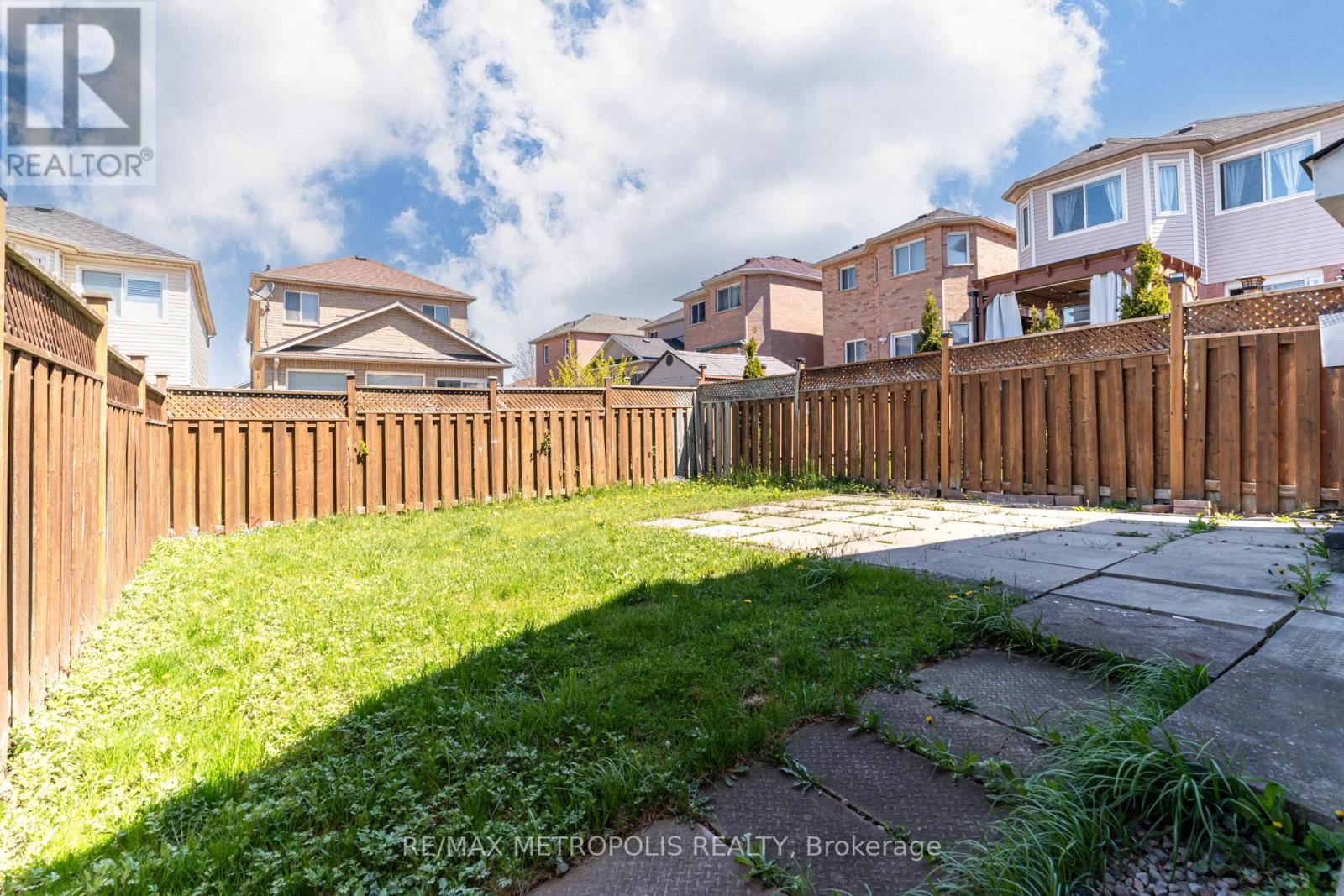 26 Perfitt Crescent, Ajax, Ontario  L1Z 1J4 - Photo 30 - E12146061