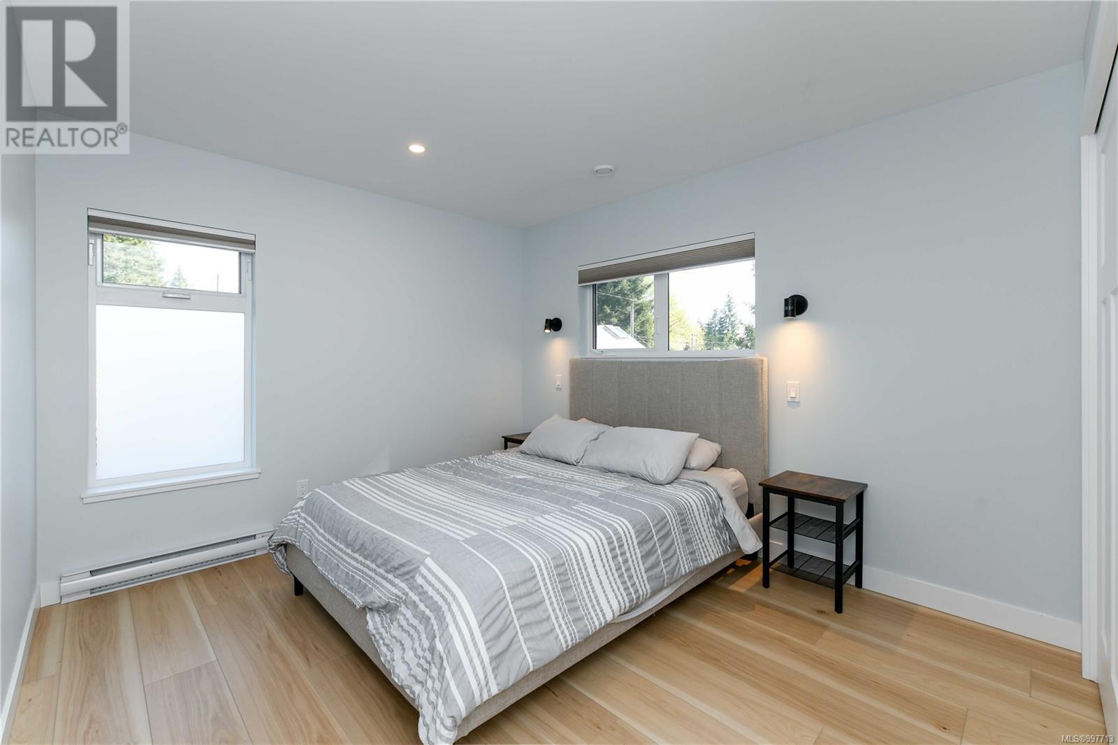 A&b 2589 Dunsmuir Ave, Cumberland, British Columbia  V0R 1S0 - Photo 18 - 997713