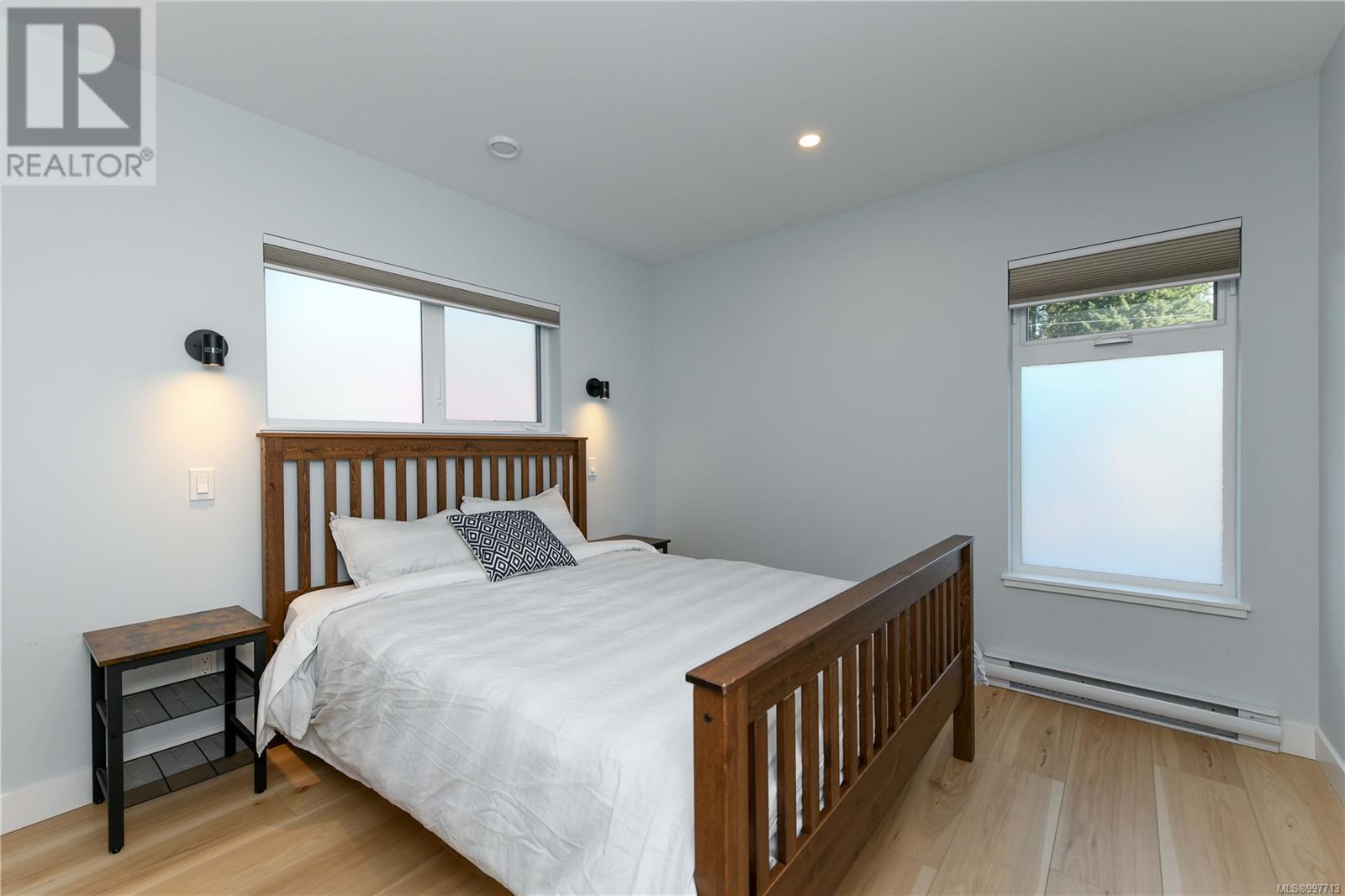 A&b 2589 Dunsmuir Ave, Cumberland, British Columbia  V0R 1S0 - Photo 20 - 997713