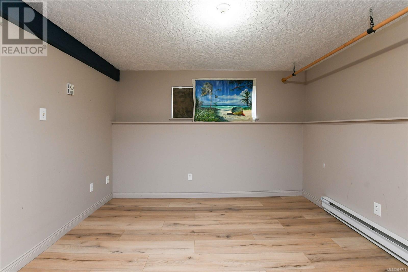 A&b 2589 Dunsmuir Ave, Cumberland, British Columbia  V0R 1S0 - Photo 44 - 997713