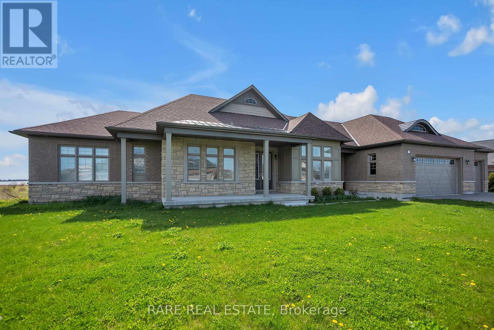 12 Wellers Way, Quinte West (Murray Ward), Ontario  K0K 1L0 - Photo 5 - X12146011