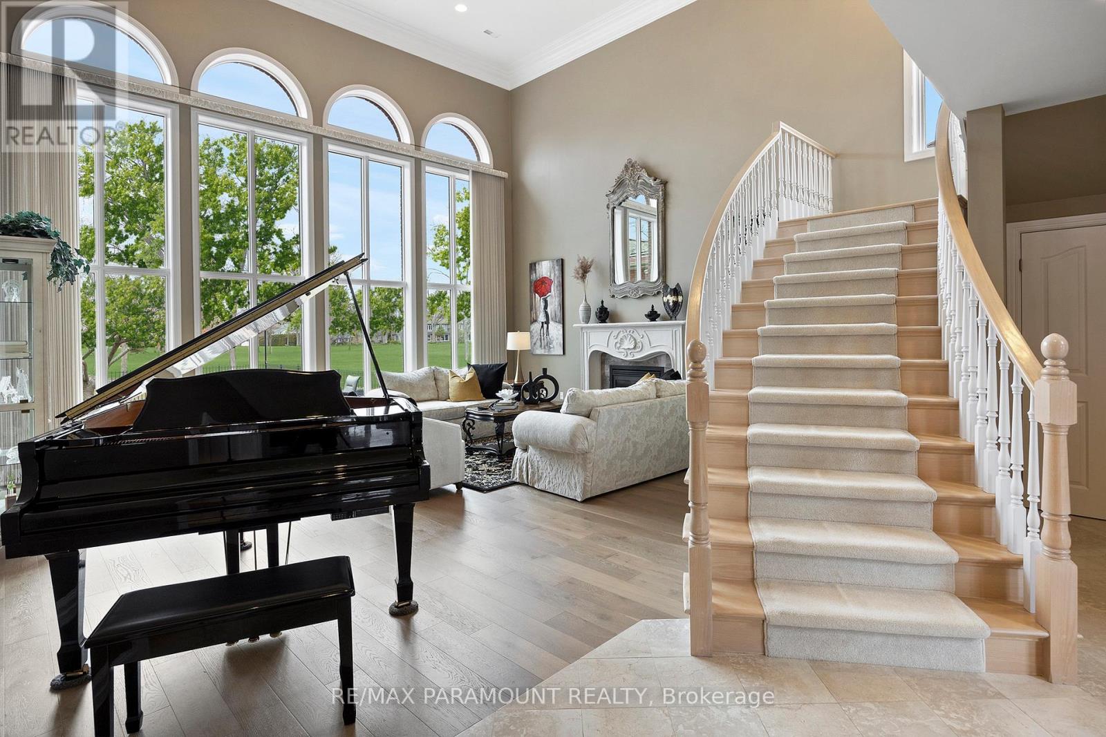141 Clubview Drive, Amherstburg, Ontario  N9V 3Z2 - Photo 6 - X12146036