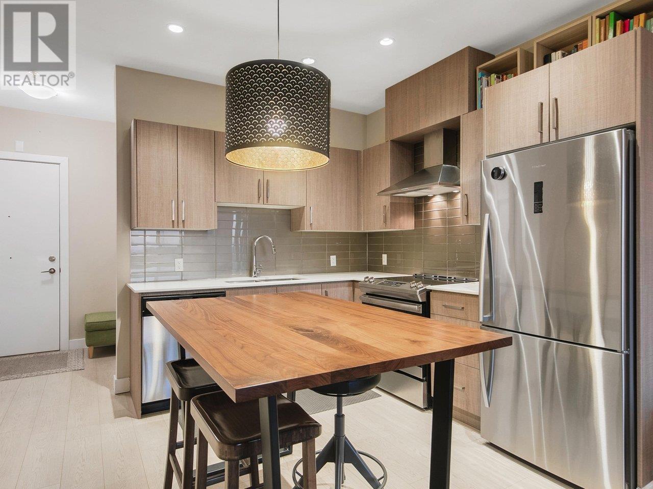 Ph5 2889 E 1st Avenue, Vancouver, British Columbia  V5M 0G2 - Photo 8 - R3002481