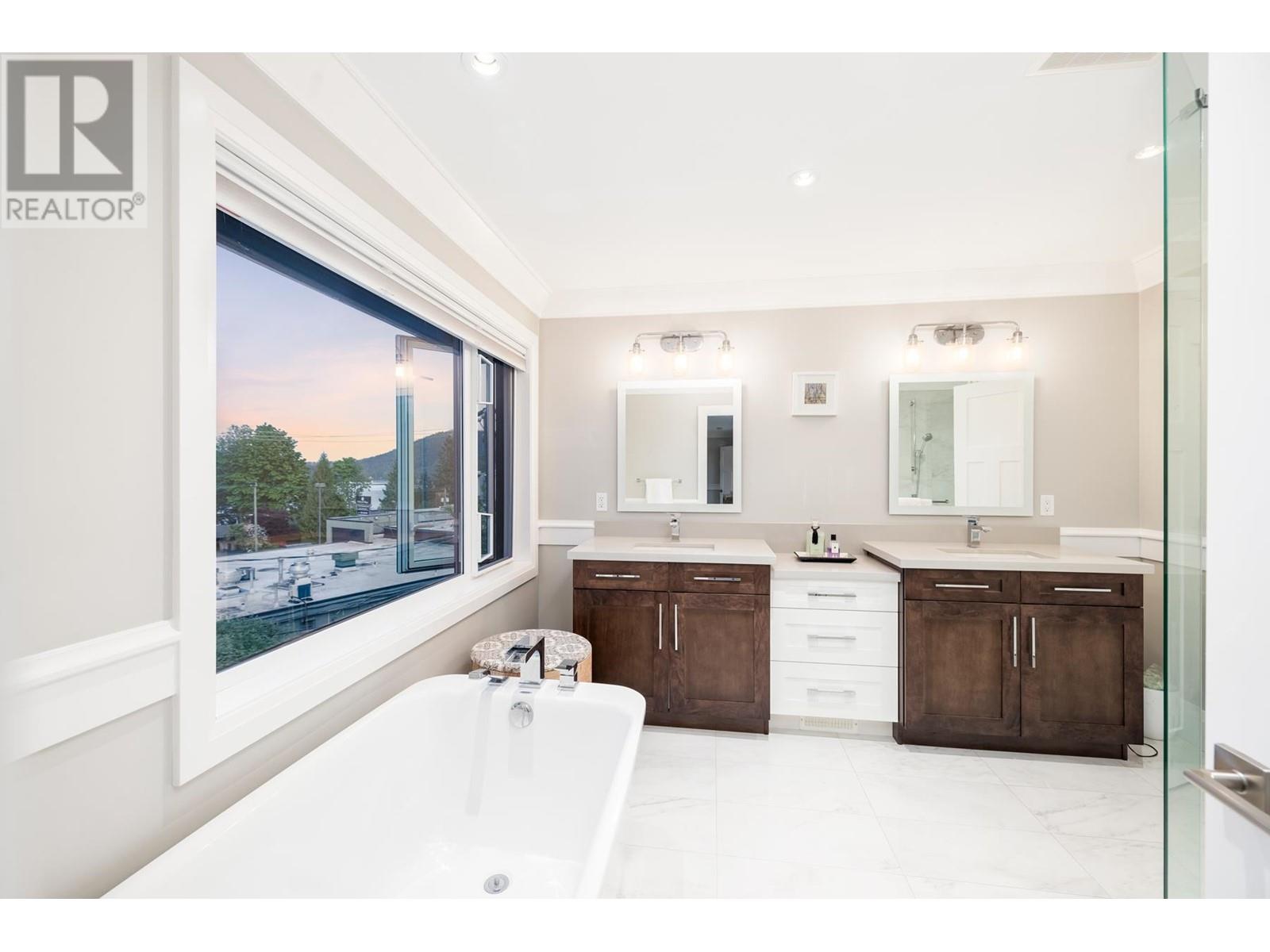434 Felton Place, North Vancouver, British Columbia  V7G 1Z9 - Photo 17 - R3002508