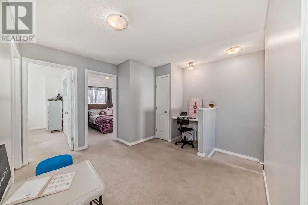 126 Hidden Creek Rise Nw, Calgary, Alberta  T3A 6L4 - Photo 17 - A2202220