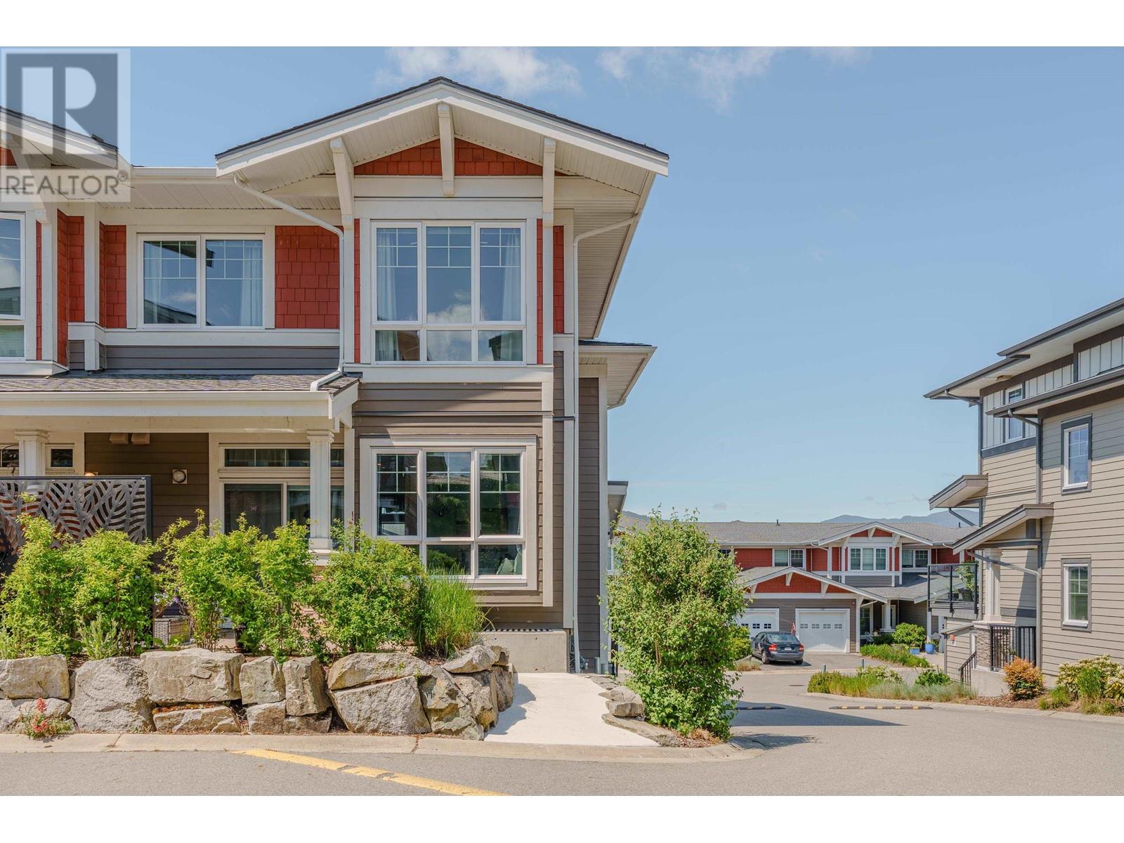 5978 BEACHGATE LANE, sechelt, British Columbia