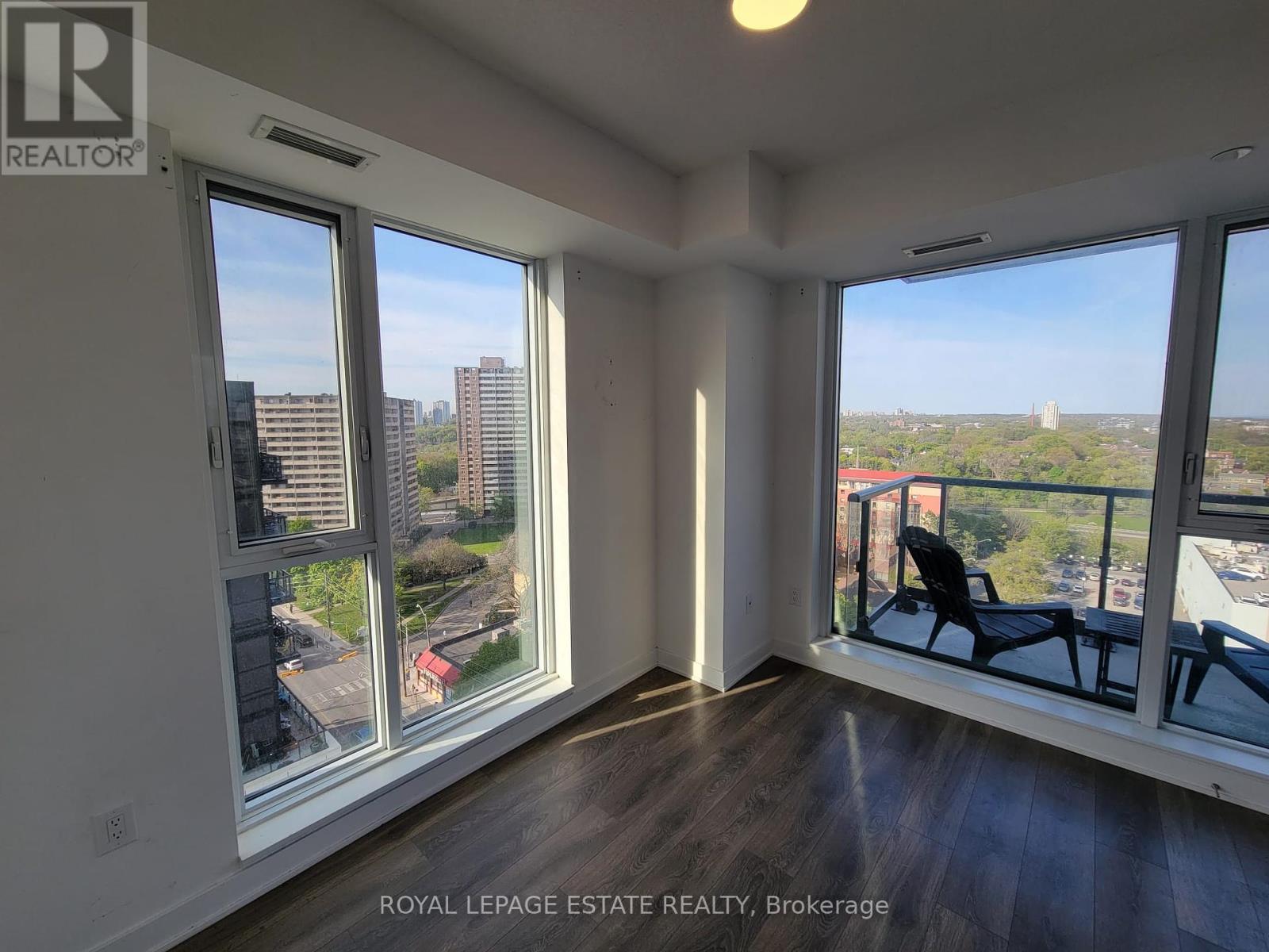 E1210 - 130 River Street, Toronto, Ontario  M5A 0R8 - Photo 12 - C12146072