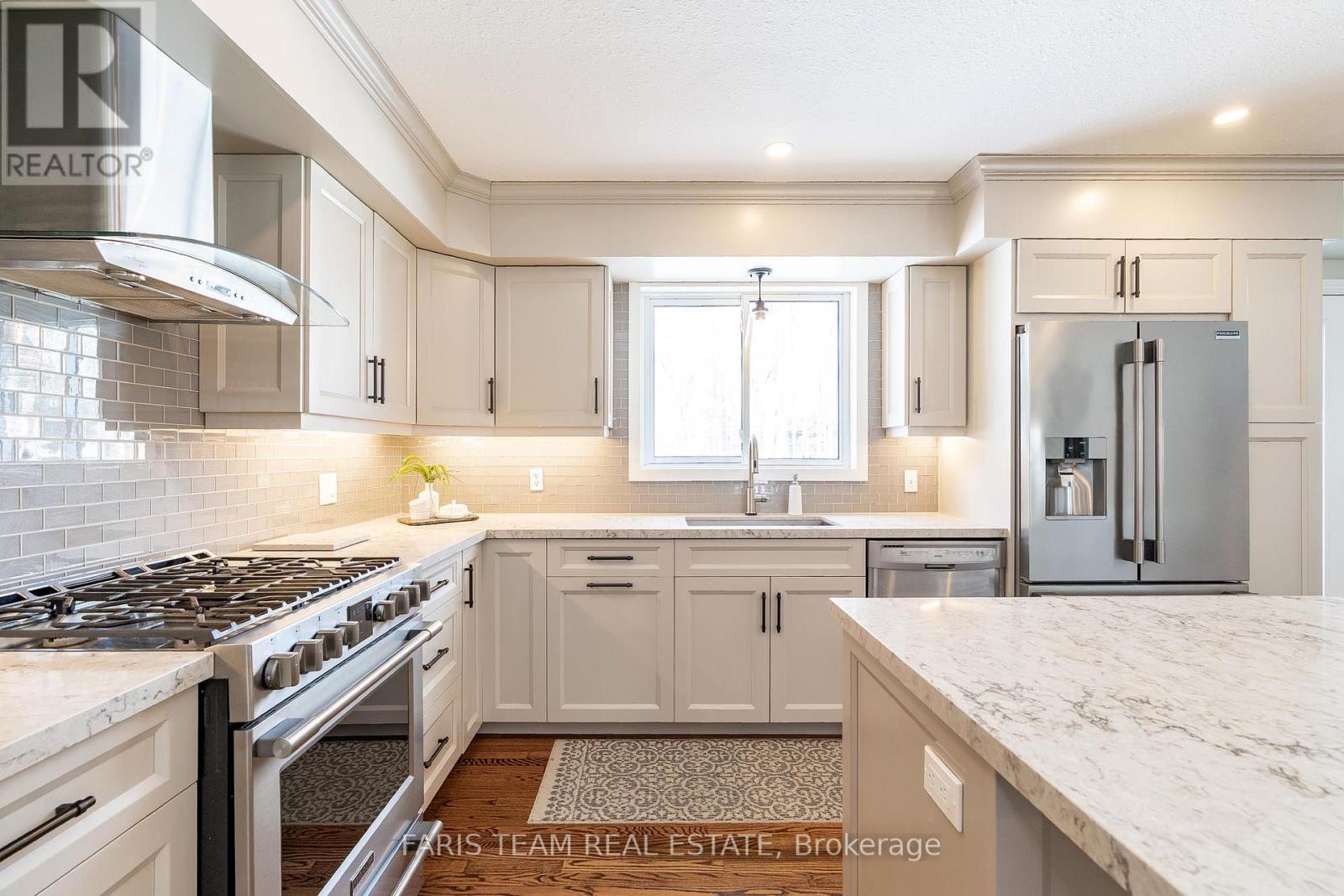 Property at 64 GOLDFINCH CRESCENT image 5