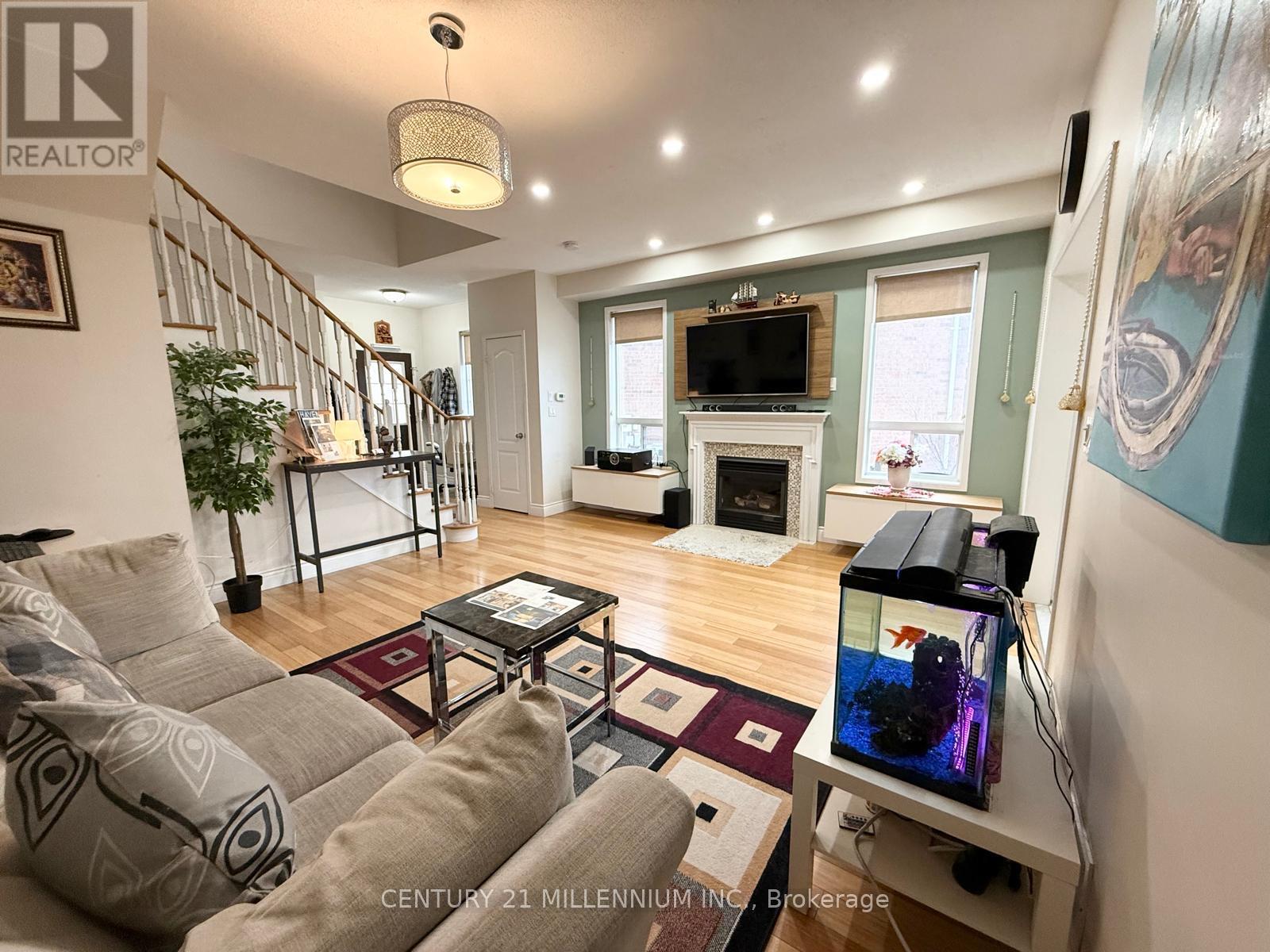 36 Hesketh Court, Caledon, Ontario  L7C 1C6 - Photo 10 - W12059671