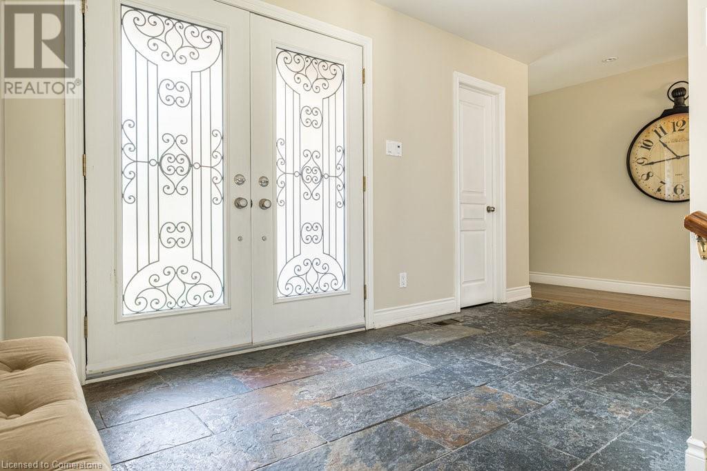 330 Strathcona Drive, Burlington, Ontario  L7L 2E3 - Photo 7 - 40728088